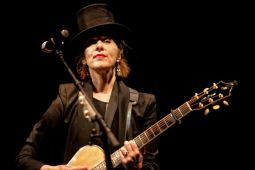 suzanne vega
